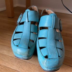 Fluevog Prepares Portage Aqua - Size 6